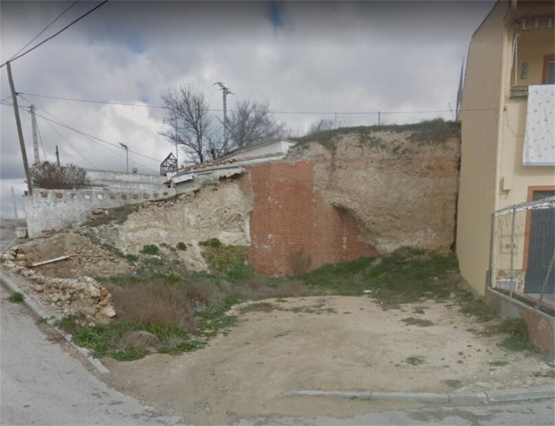 Land for sale in Valdaracete