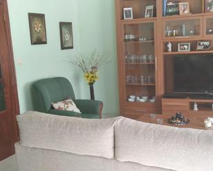 Living room of Flat for sale in Perales del Puerto  with Air Conditioner, Terrace and Storage room