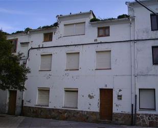 Vista exterior de Casa adosada en venda en Tapia de Casariego