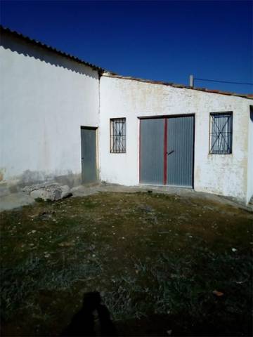 Trastero en Venta en Calle Constitución en Población de Campos