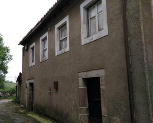 Vista exterior de Casa adosada en venda en Corvera de Toranzo