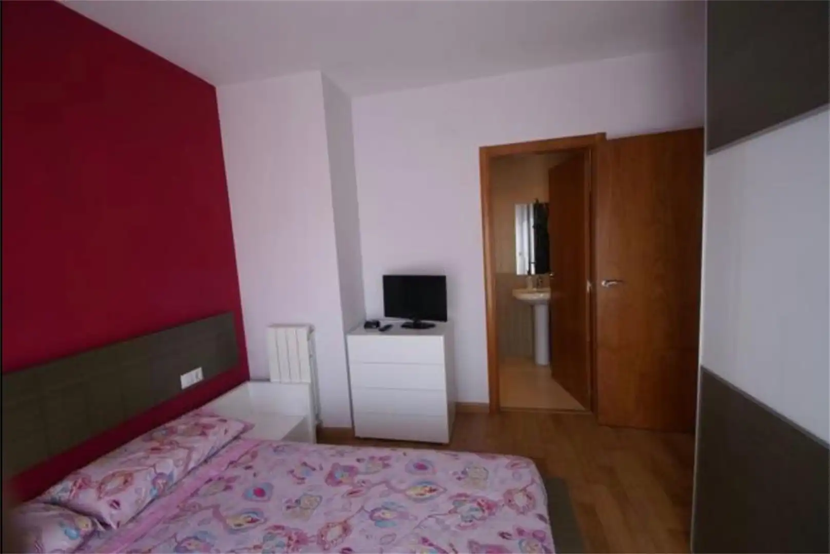 Dormitori de Casa adosada en venda en Riudecanyes amb Aire condicionat i Balcó