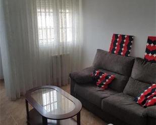 Living room of Flat for sale in Vitigudino  with Terrace, Community parking and Balcony