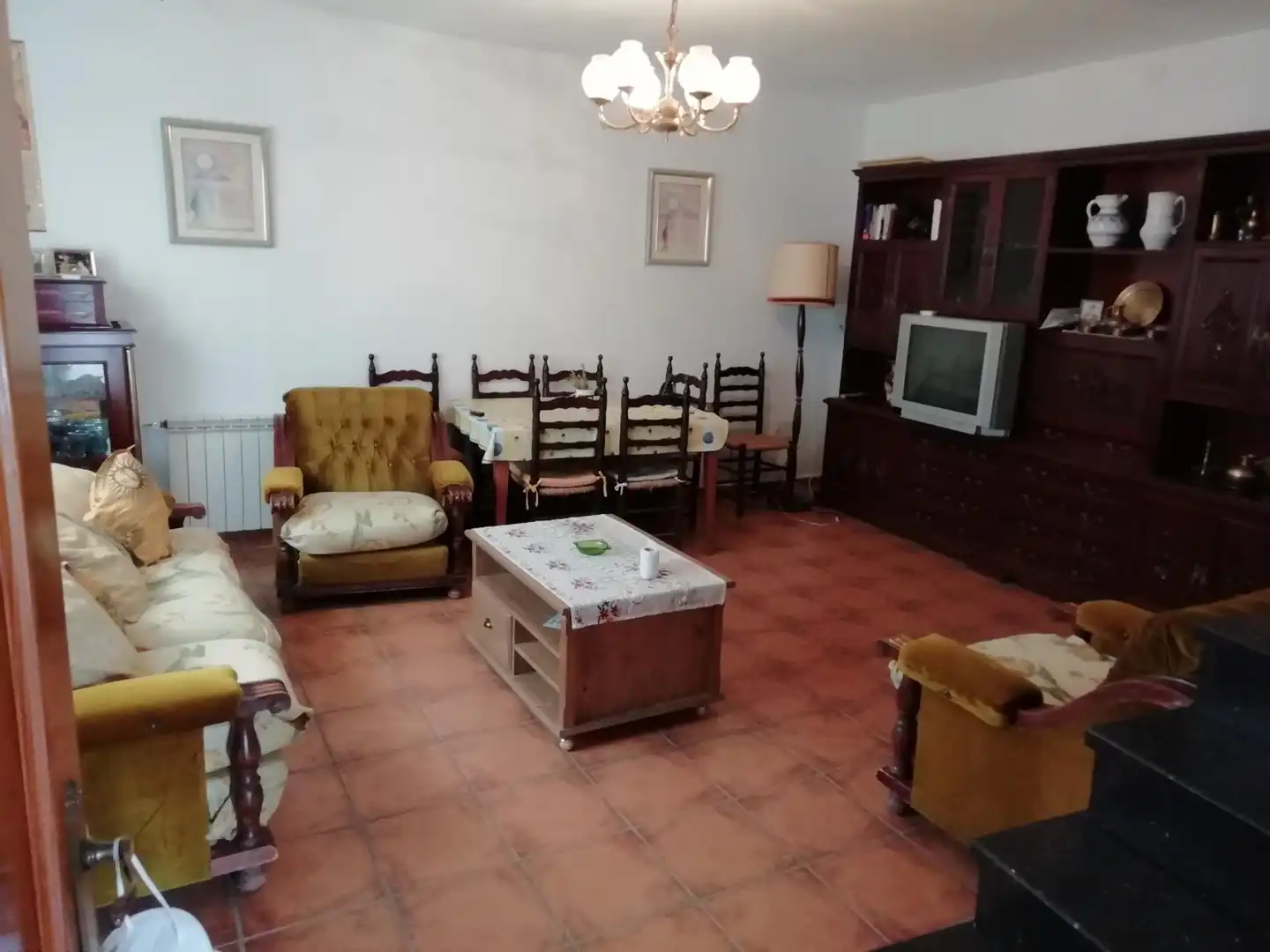 Detached homes for sale in Calle Santiago, Castillo de Garcimuñoz Living room of Detached homes for sale in Castillo de Garcimuñoz with Heating, Terrace and Furnished