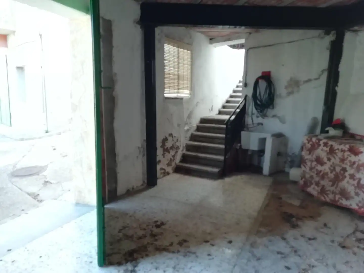 Detached homes for sale in Calle Santiago, Castillo de Garcimuñoz Detached homes for sale in Castillo de Garcimuñoz with Heating, Terrace and Furnished