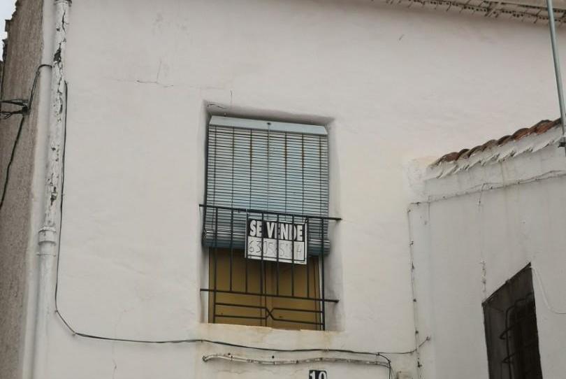 Single-family semi-detached for sale in Calle Real, Santiago-Pontones, Jaén - image 1 Photo 1 of Single-family semi-detached for sale in Calle Real, Santiago-Pontones, Jaén