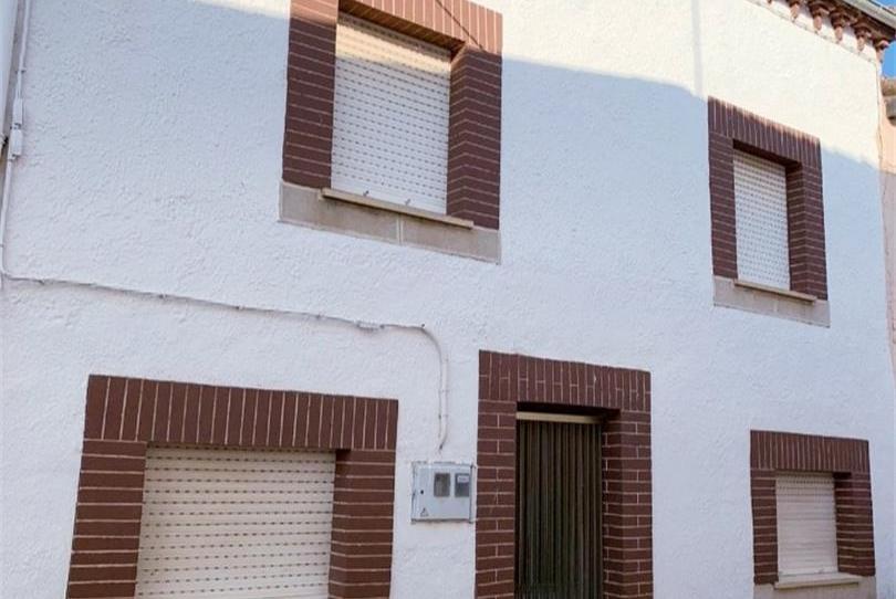 Foto 1 de Casa adosada en venda a Calle Los Campos, Tajueco, Soria