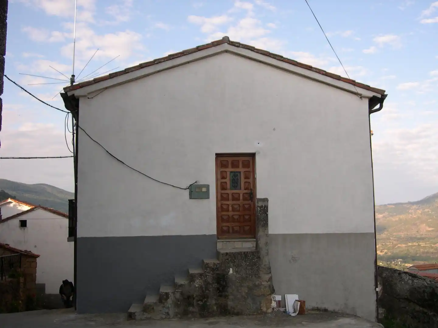 Vista exterior de Piso en venta en Valdastillas con Aire acondicionado, Calefacción y Amueblado