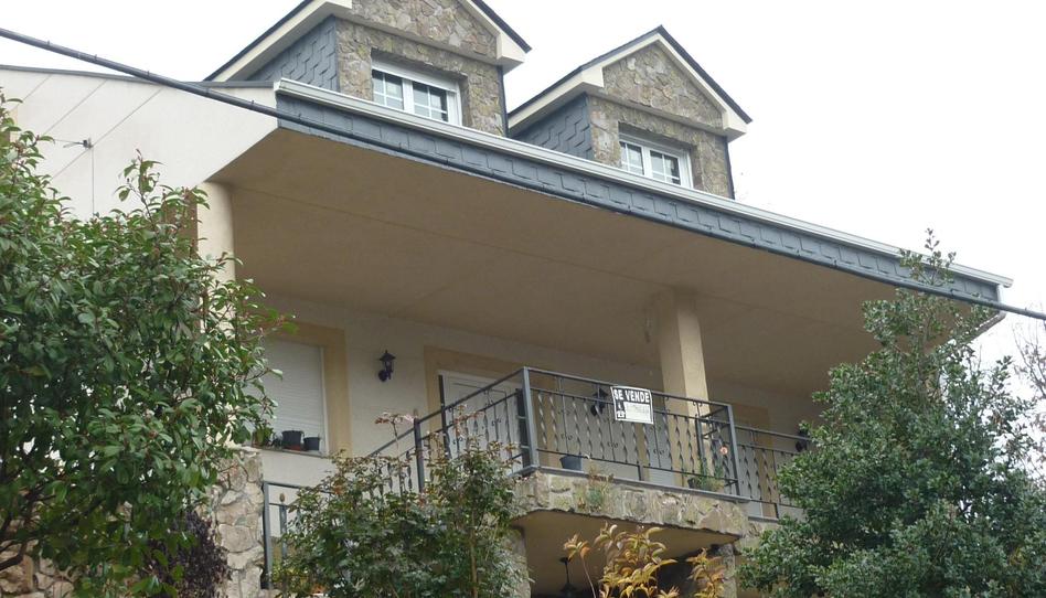 Foto 1 de Casa o xalet en venda a Calle General, 1, Torre del Bierzo, León