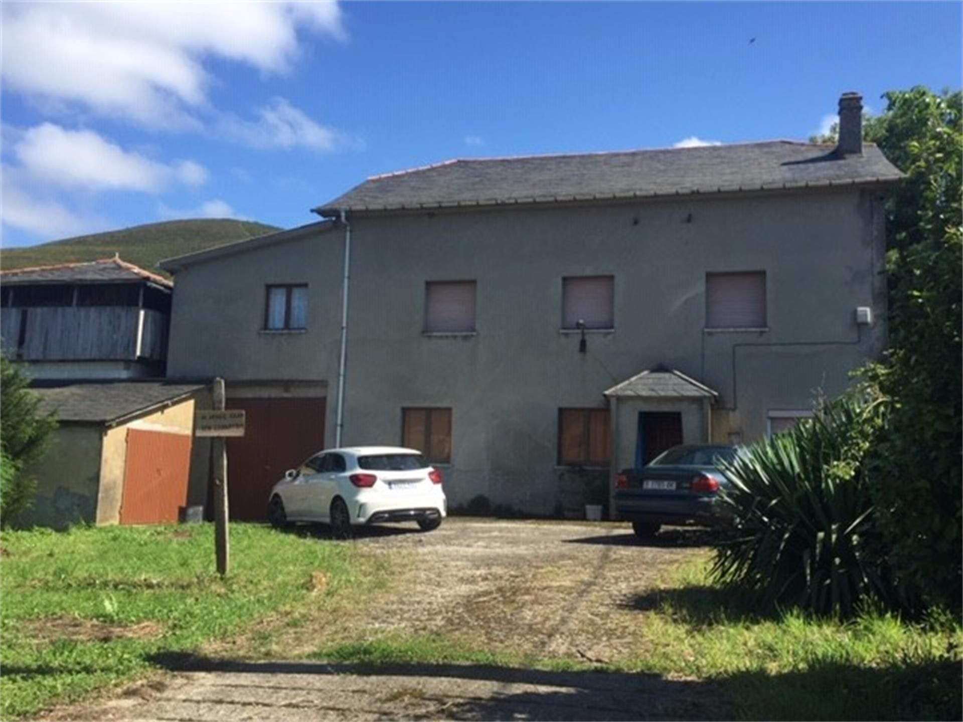 Vista exterior de Casa adosada en venta en Valdés - Luarca con Jardín privado y Trastero