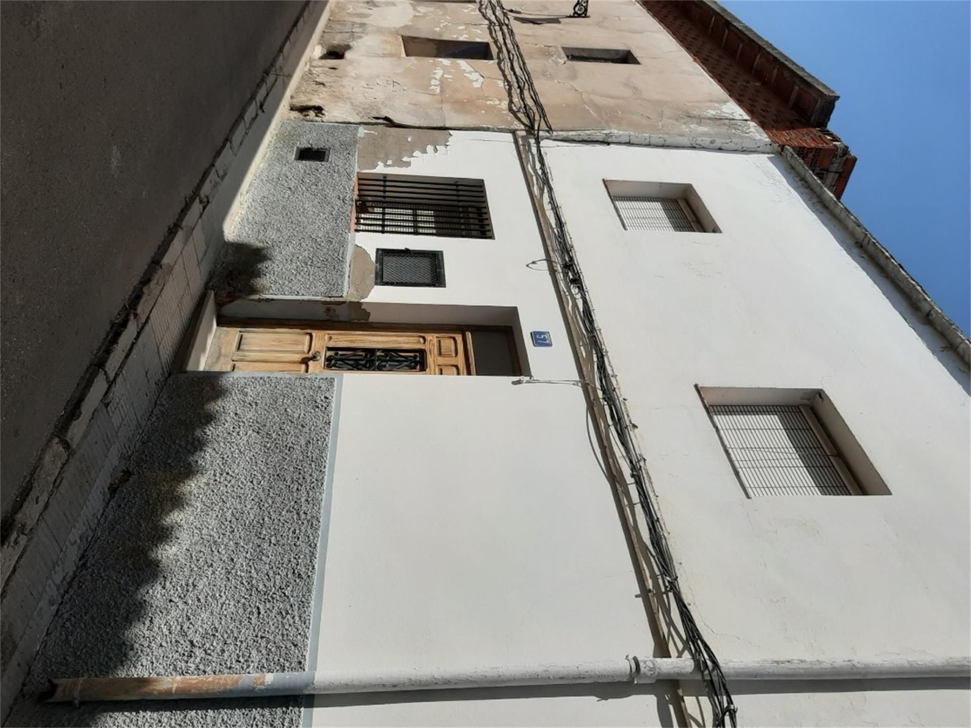 Exterior view of Planta baja for sale in Ayora  with Terrace, Storage room and Furnished
