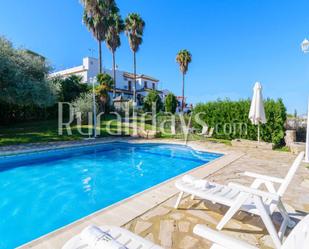 Exterior view of Country house for sale in Villamartín  with Air Conditioner, Heating and Private garden