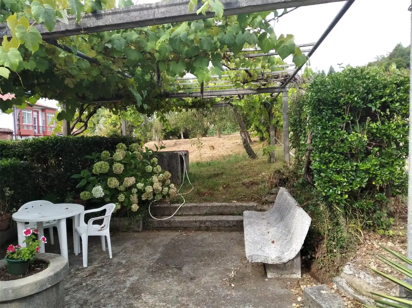 Finca rústica en venta en Barrio Feira Nova, Agolada Jardín de Finca rústica en venta en Agolada