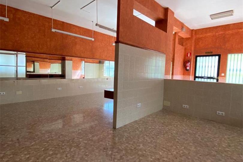 Premises for sale in Calle Virgen del Carmen, Este, Badajoz - image 1 Photo 1 of Premises for sale in Calle Virgen del Carmen, Este, Badajoz