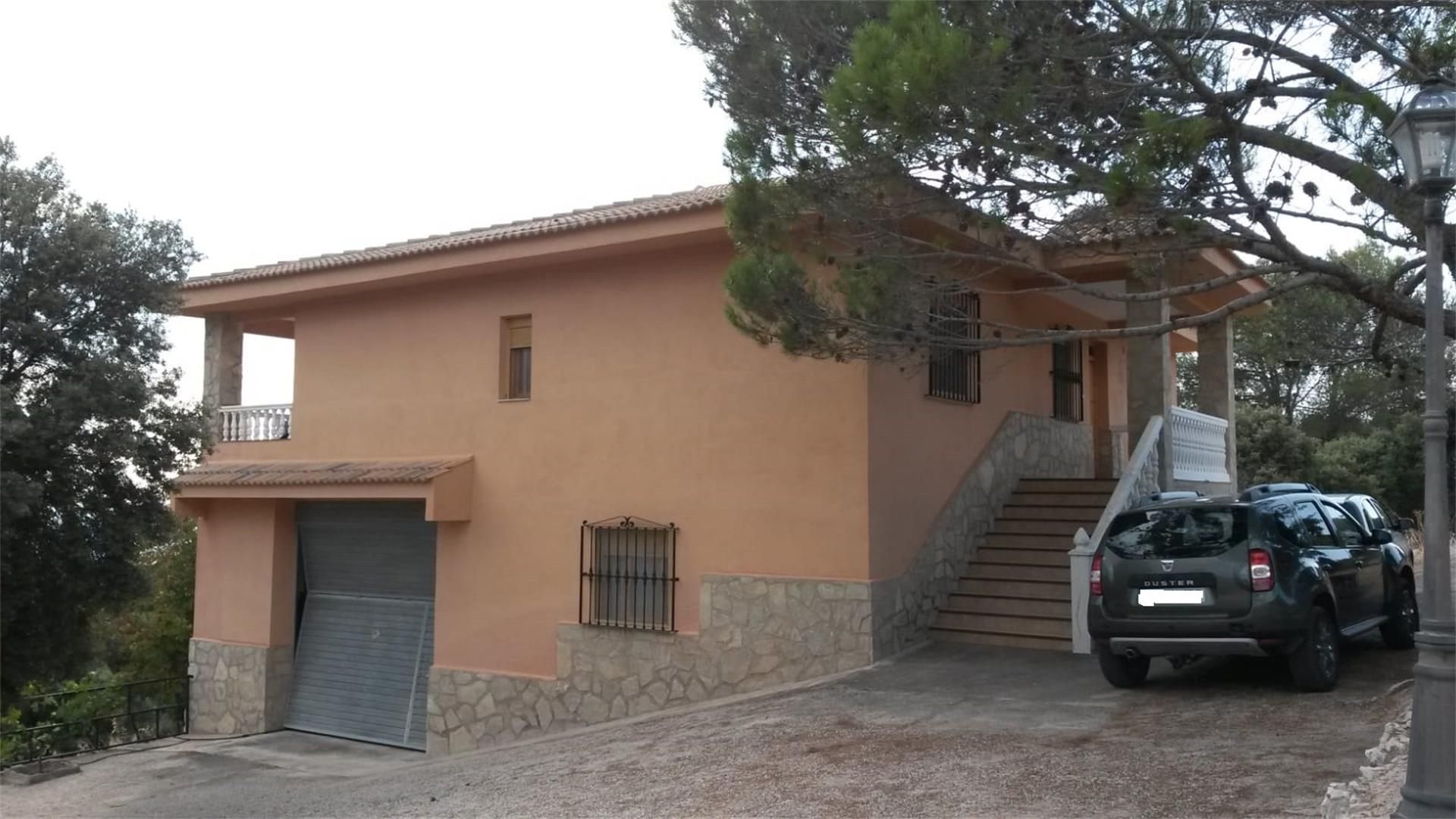 Vista exterior de Finca rústica en venda en Santo Tomé amb Calefacció, Jardí privat i Terrassa