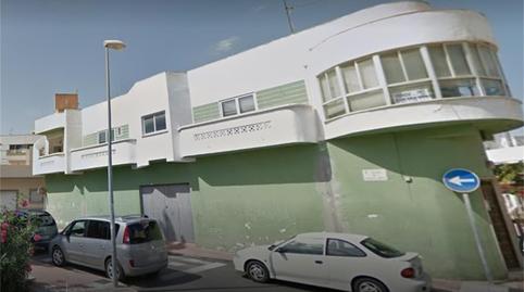 Foto 2 de Casa adosada en venda a Calle Real, 44, Roquetas Pueblo, Almería