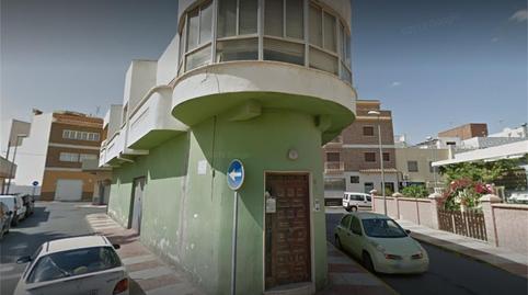 Foto 4 de Casa adosada en venda a Calle Real, 44, Roquetas Pueblo, Almería