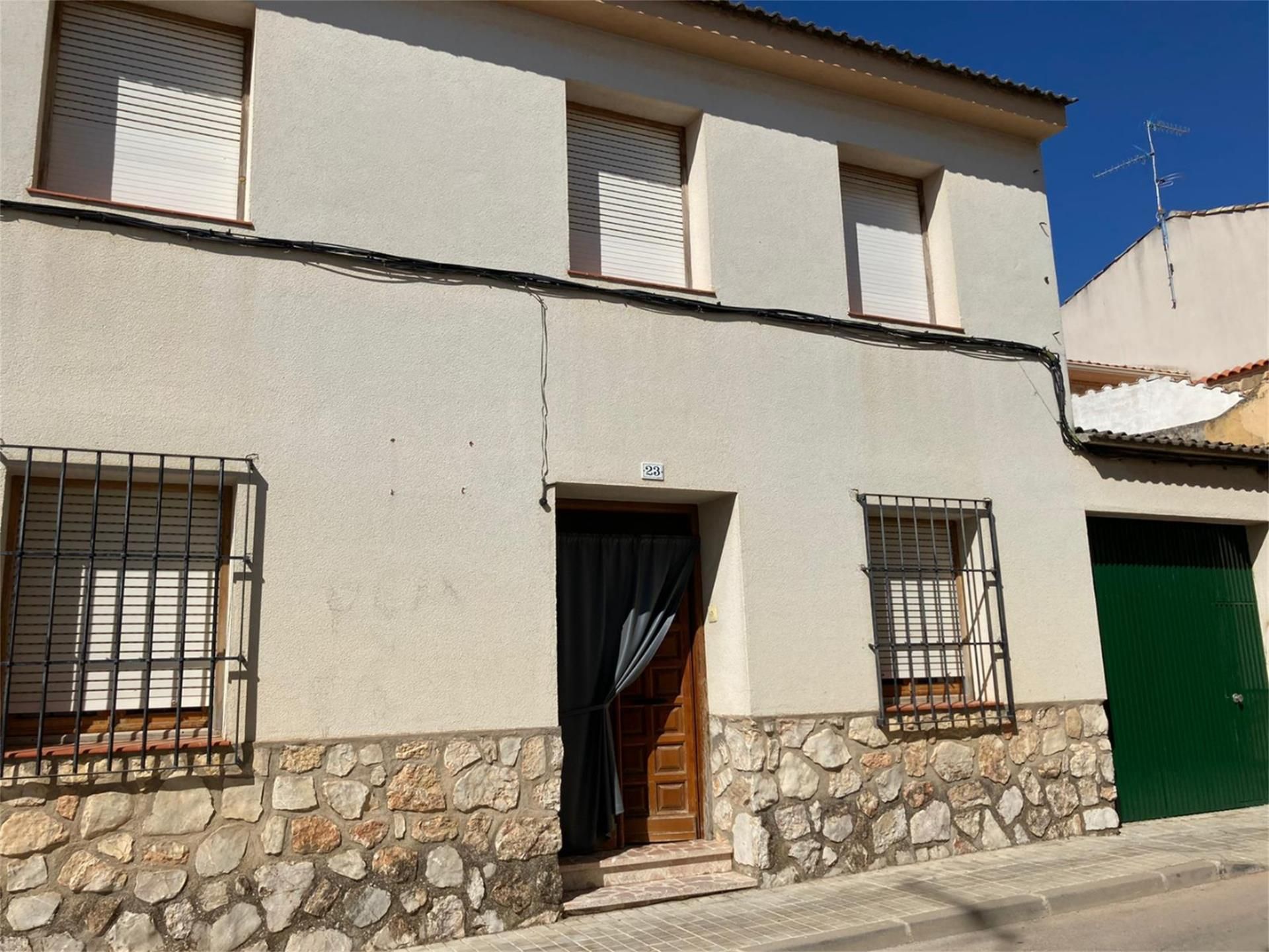 Exterior view of Single-family semi-detached for sale in Villanueva de Alcardete  with Heating and Private garden