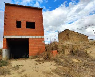 Exterior view of Country house for sale in Gallegos del Pan