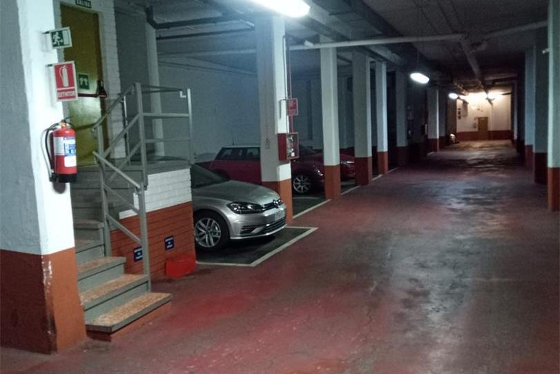 Foto 1 de Garatge en venda a Calle de Fobos, 9, Marroquina, Madrid