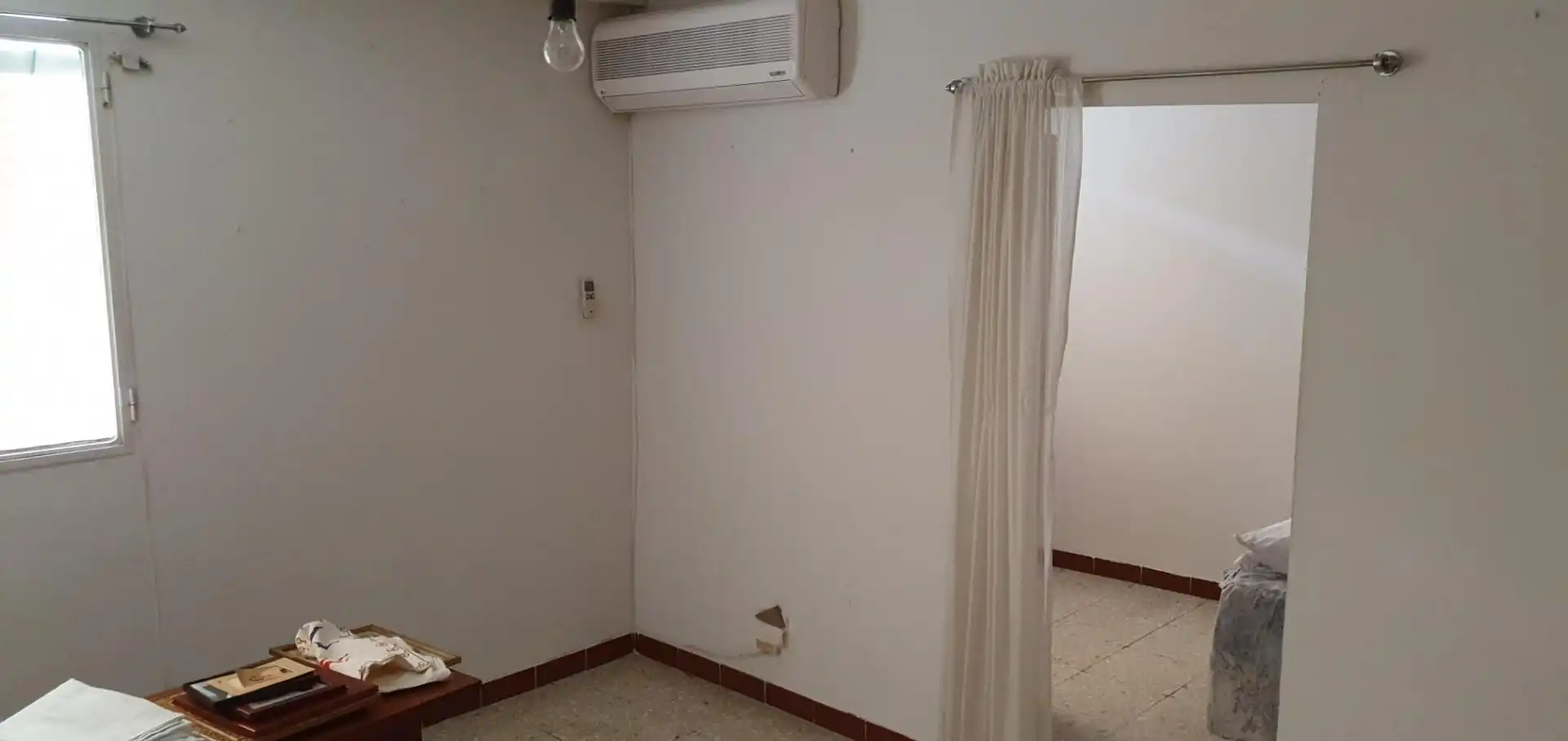 Casa adosada en venta en Calle Clavel, 10, Candeleda Casa adosada en venta en Candeleda con Aire acondicionado, Calefacción y Parquet