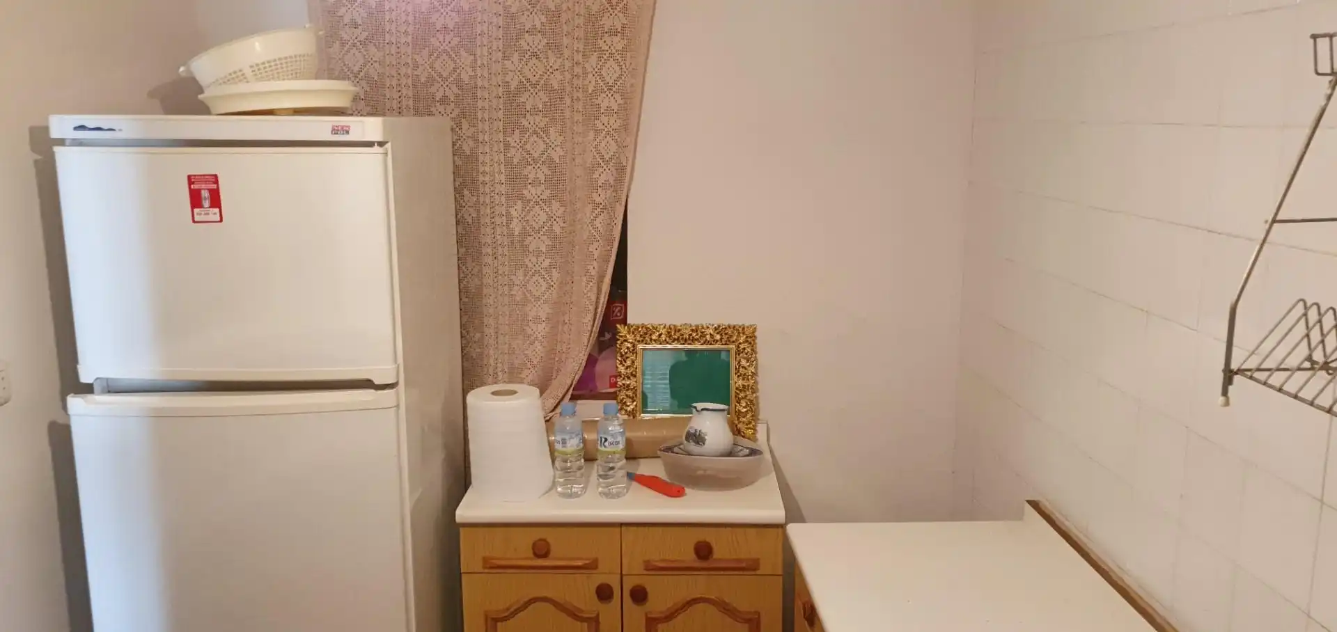 Casa adosada en venta en Calle Clavel, 10, Candeleda Cocina de Casa adosada en venta en Candeleda con Aire acondicionado, Calefacción y Parquet