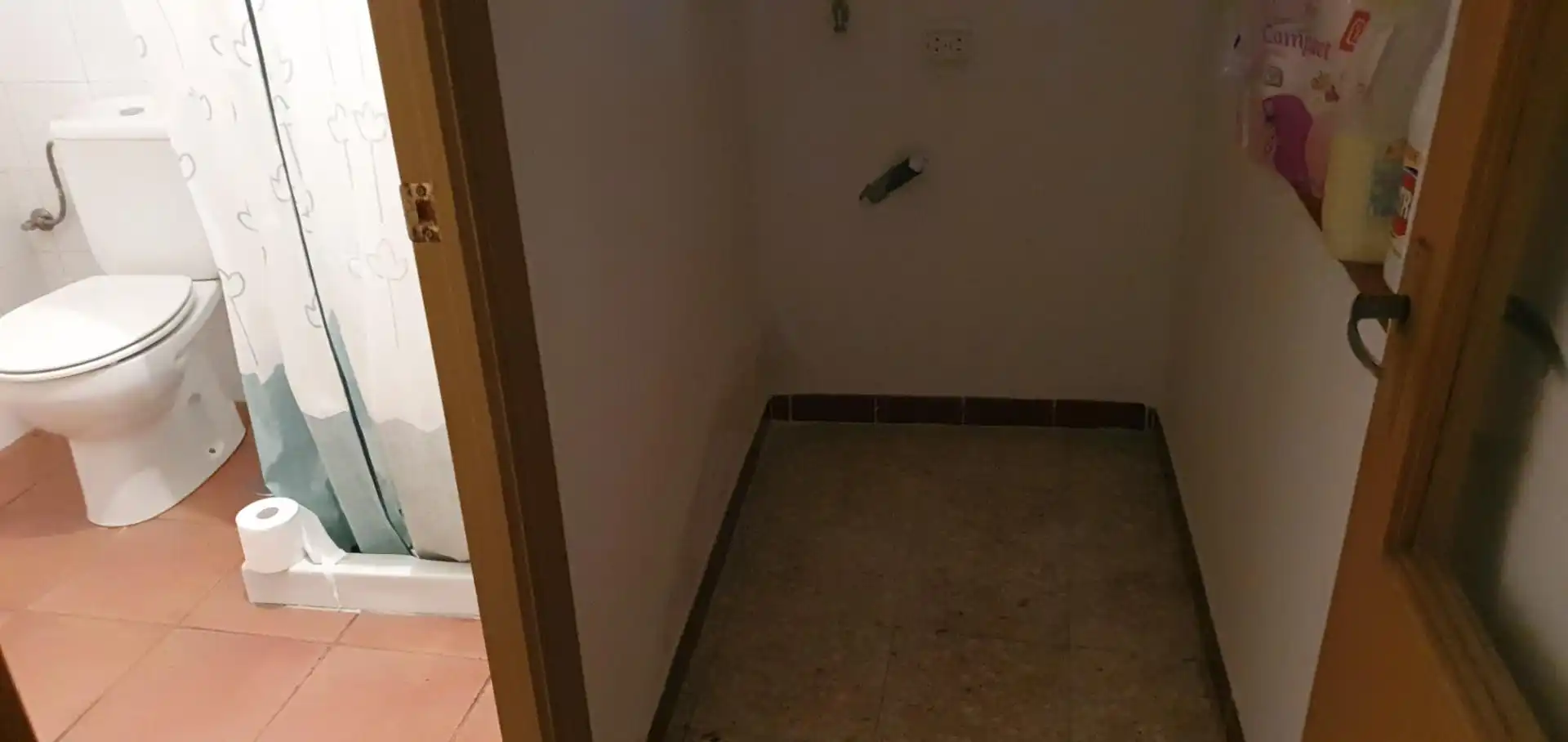 Casa adosada en venta en Calle Clavel, 10, Candeleda Casa adosada en venta en Candeleda con Aire acondicionado, Calefacción y Parquet