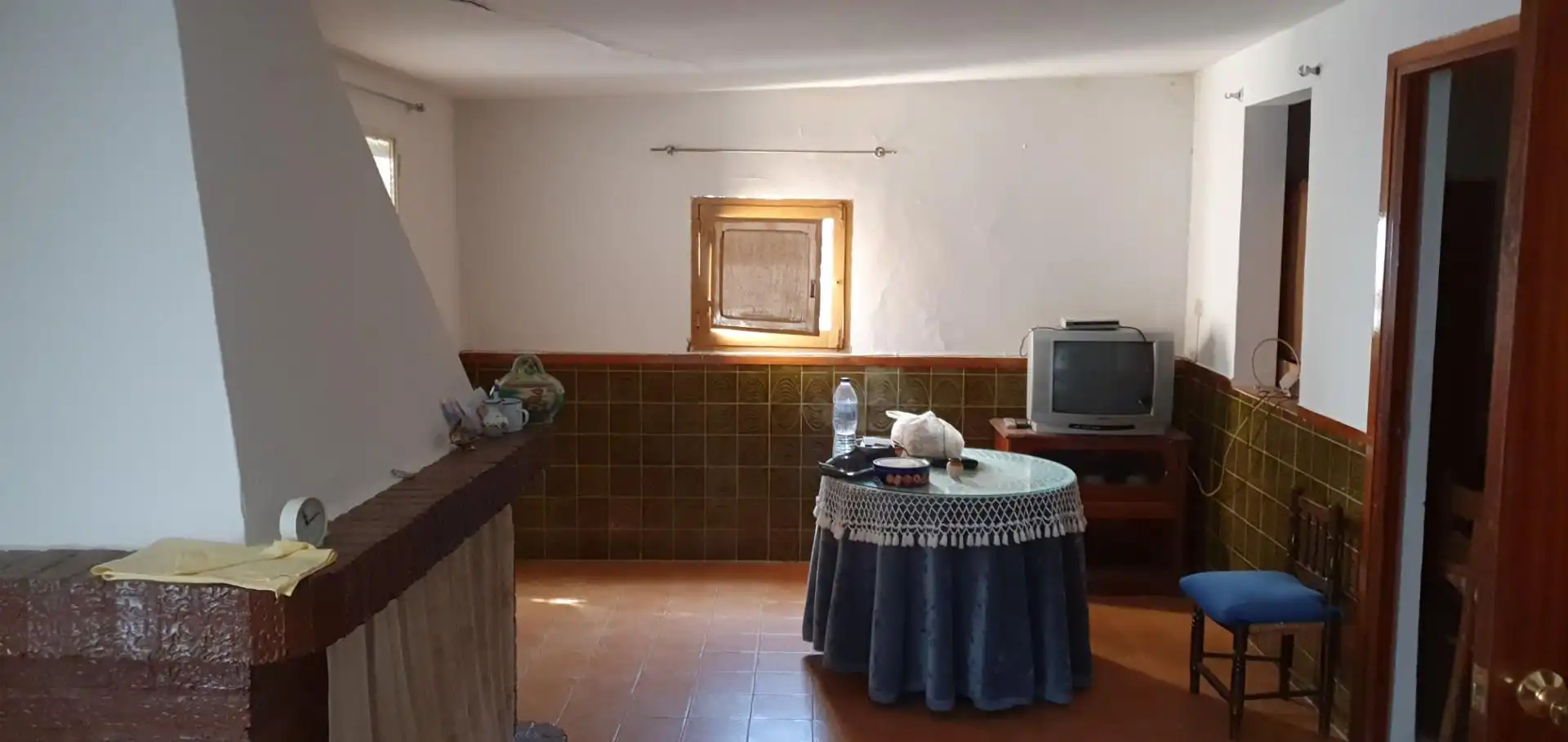 Casa adosada en venta en Calle Clavel, 10, Candeleda Casa adosada en venta en Candeleda con Aire acondicionado, Calefacción y Parquet