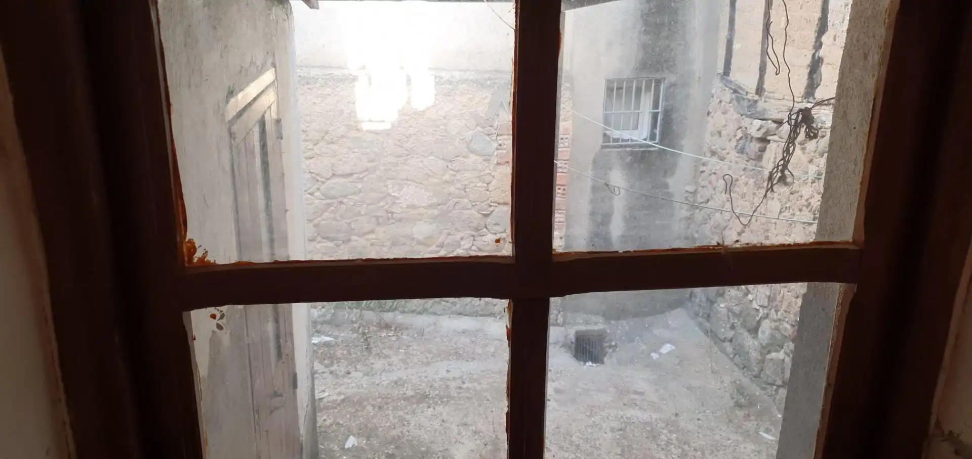 Casa adosada en venta en Calle Clavel, 10, Candeleda Casa adosada en venta en Candeleda con Aire acondicionado, Calefacción y Parquet