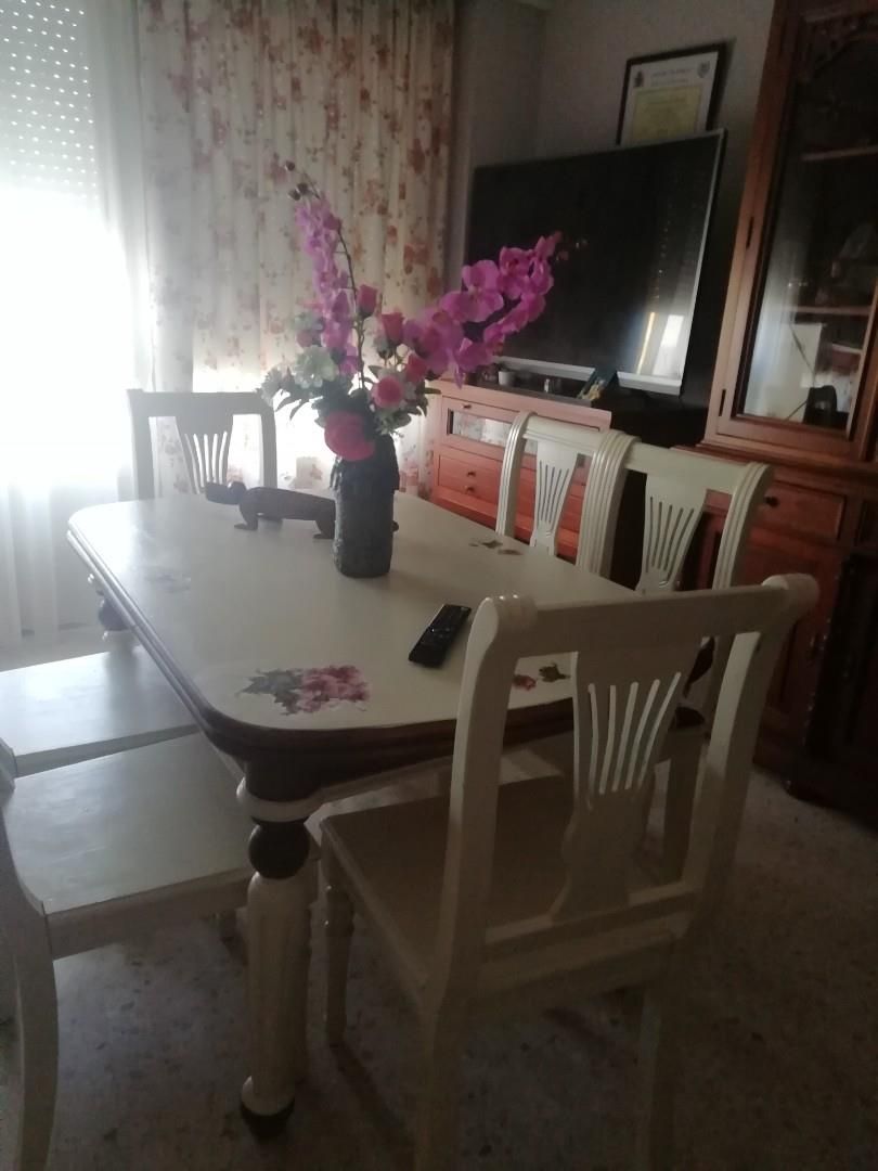 Dining room of Flat for sale in Algeciras  with Parquet flooring, Storage room and Furnished