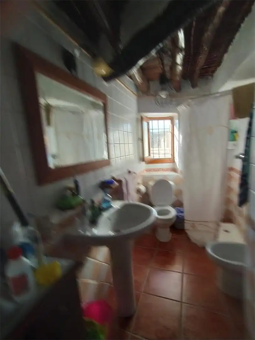 Baño de Piso en venta en Alcolea con Aire acondicionado, Calefacción y Amueblado