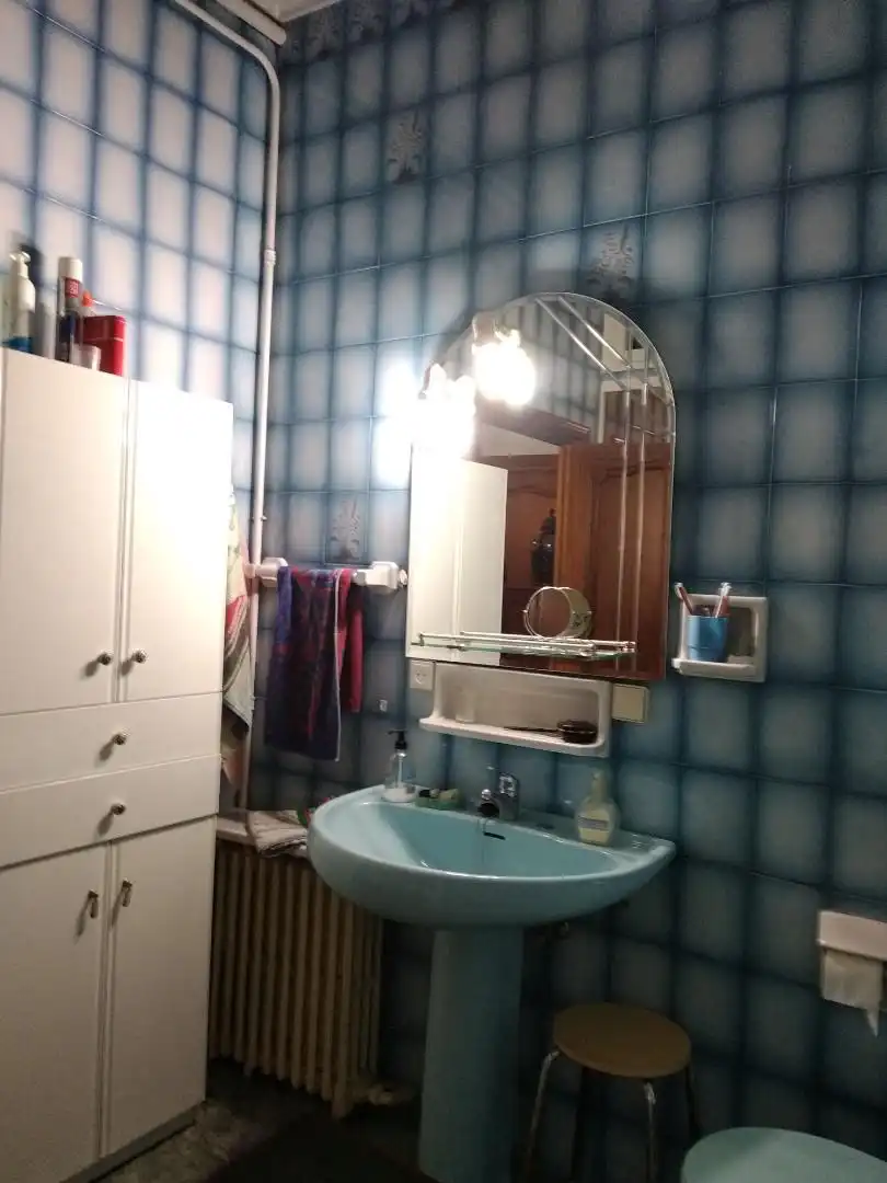 Casa o chalet en venta en Calle Unión, 23, Valdepeñas Baño de Casa o chalet en venta en Valdepeñas con Aire acondicionado, Calefacción y Jardín privado