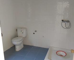 Bathroom of Single-family semi-detached for sale in Vega de Infanzones