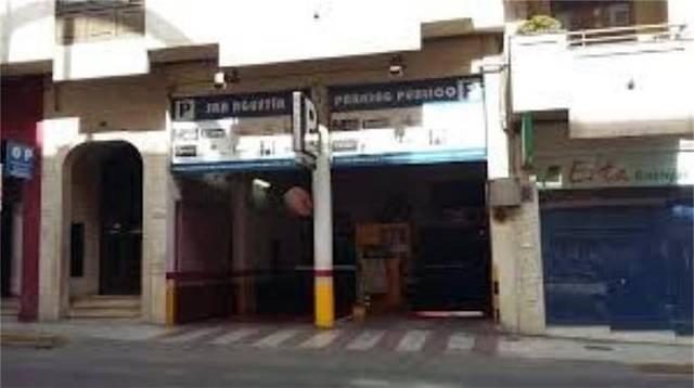 Garaje en Alquiler en Calle San Agustín, 16 en Carretas - Pajarita