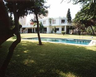 Garden of House or chalet for sale in Roquetas de Mar  with Air Conditioner, Terrace and Swimming Pool