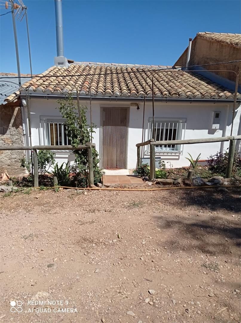 Jardí de Finca rústica en venda en Requena