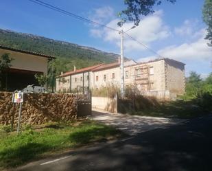 Vista exterior de Casa adosada en venda en Valle de Zamanzas