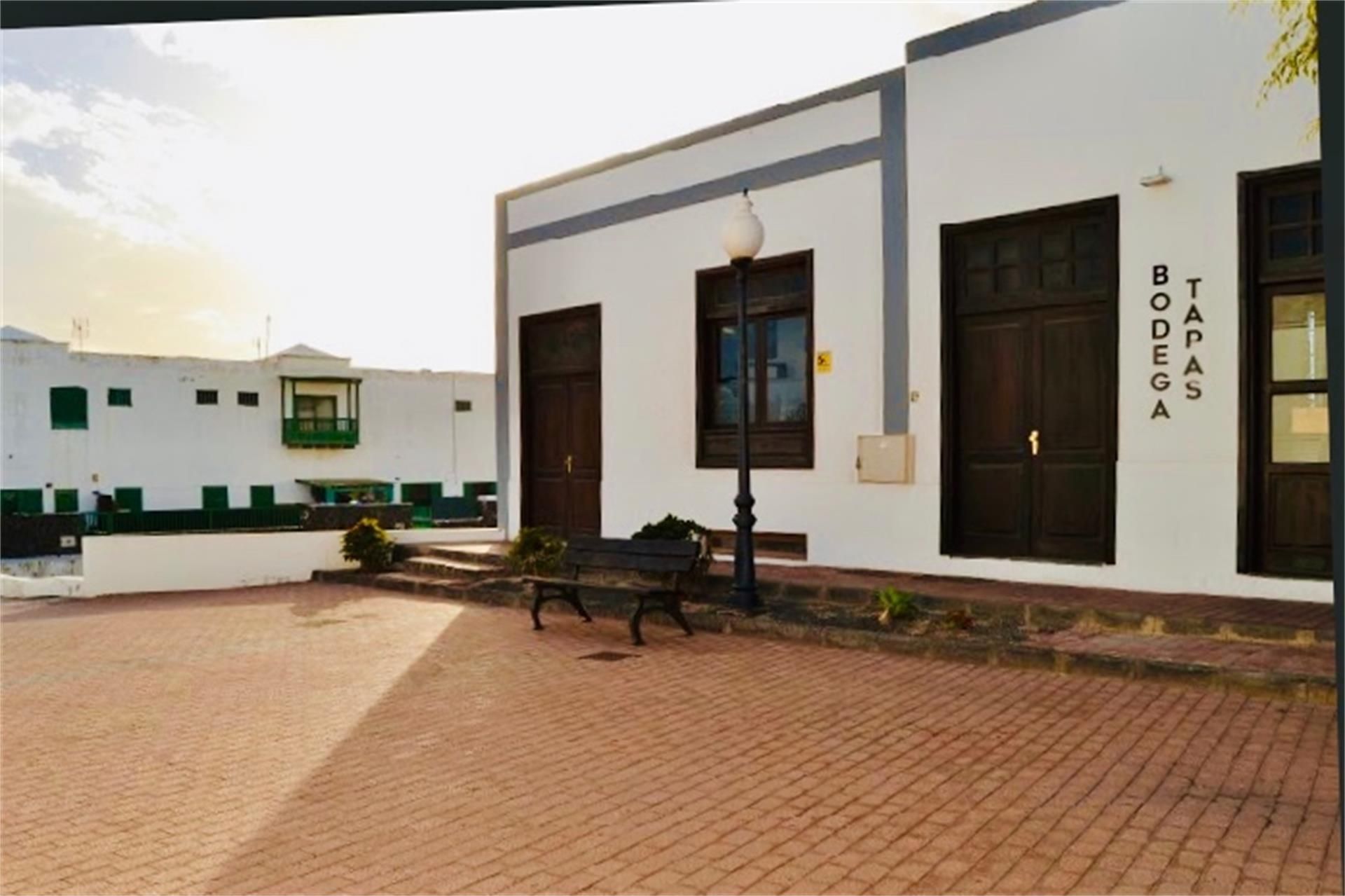 Vista exterior de Local de lloguer en Tías