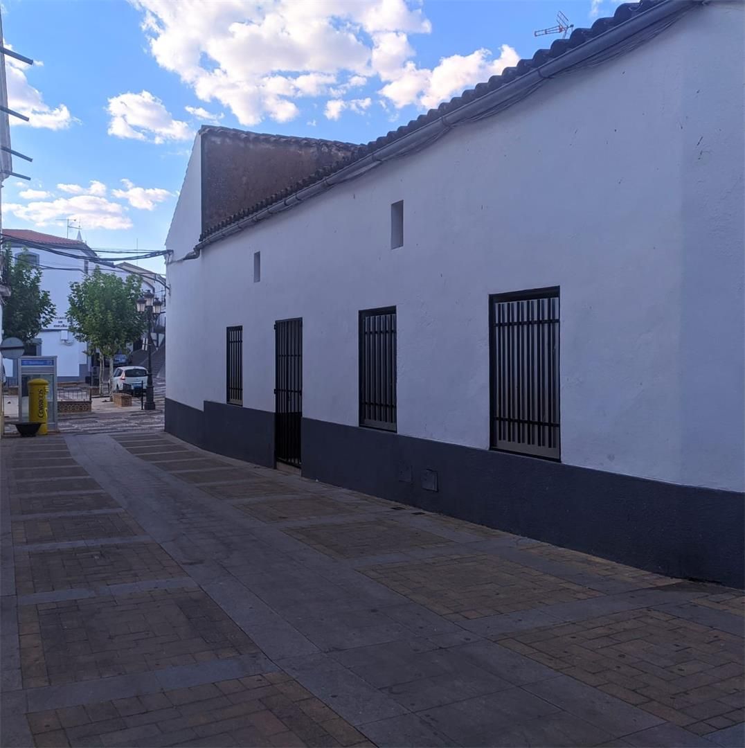 Außenansicht von Geschaftsraum zum verkauf in Fuentes de León