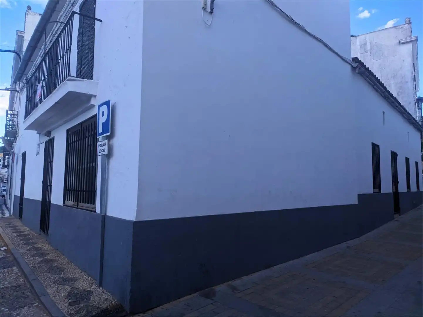 Local en venda a Plaza España, 5, Fuentes de León Aparcament de Local en venda en Fuentes de León
