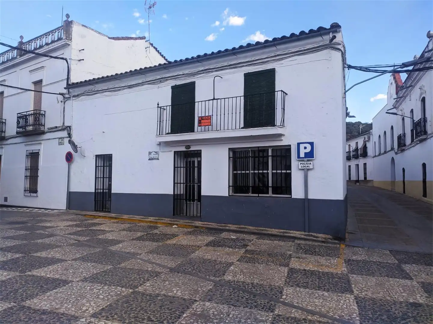 Local en venda a Plaza España, 5, Fuentes de León Vista exterior de Local en venda en Fuentes de León