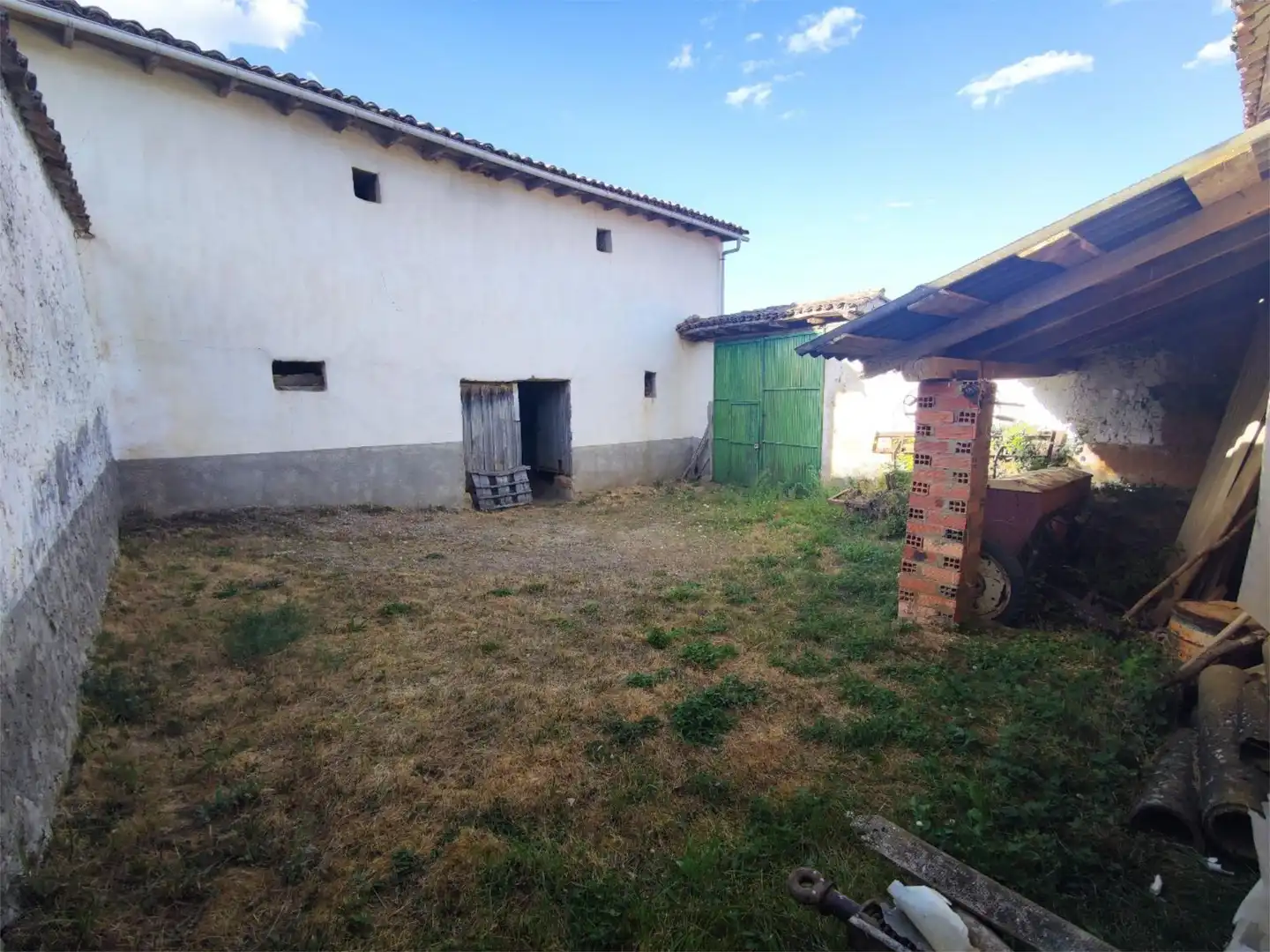 Finca rústica en venda a Calle del Arroyo, 3, Respenda de la Peña Finca rústica en venda en Respenda de la Peña amb Jardí privat