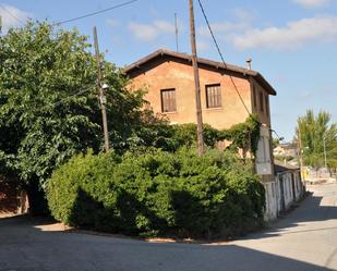 Vista exterior de Casa o xalet en venda en Flix amb Terrassa