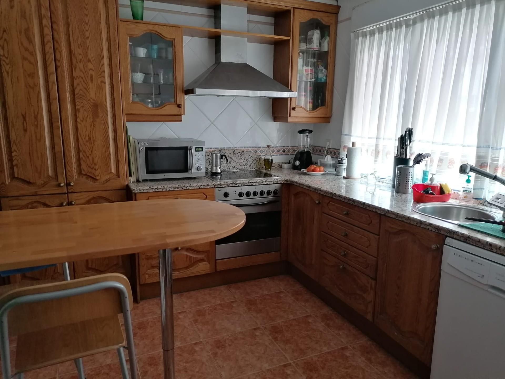 Cuina de Pis en venda en Tudela de Duero amb Calefacció, Jardí privat i Traster