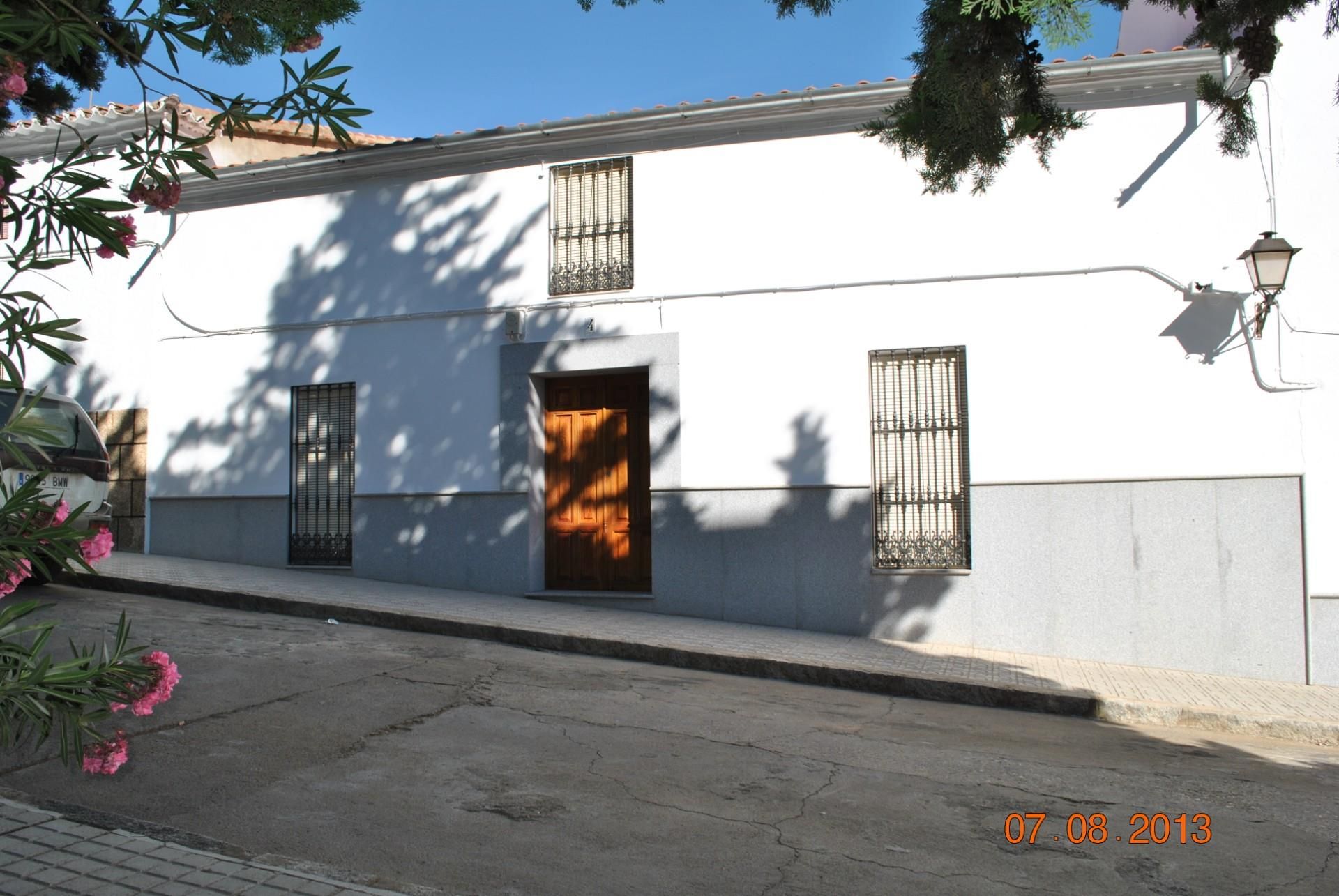 Exterior view of Country house for sale in Maguilla  with Storage room