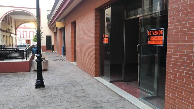 Local comercial en Venta en Avenida Nuestra Señora de la Soledad, 24 en Cantillana