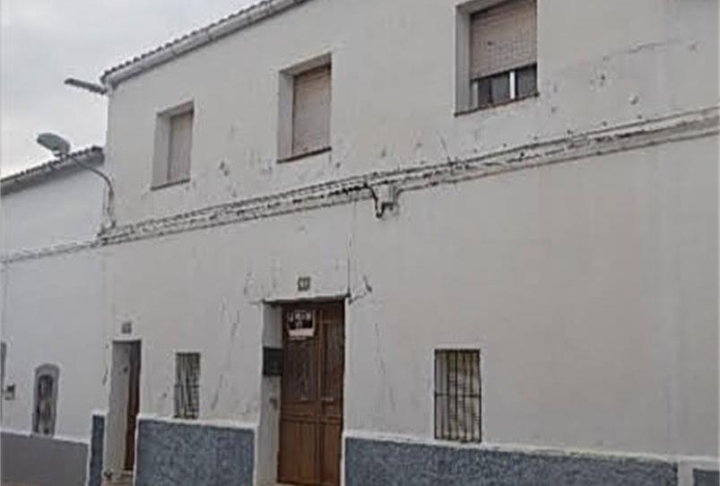 Planta baja en venta en Calle Teruel, 49, Talarrubias, Badajoz - imagen 1 Foto 1 de Planta baja en venta en Calle Teruel, 49, Talarrubias, Badajoz
