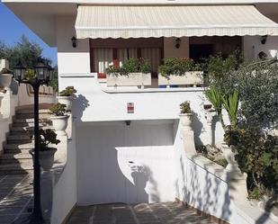 Exterior view of Single-family semi-detached for sale in Roda de Berà  with Air Conditioner, Terrace and Balcony