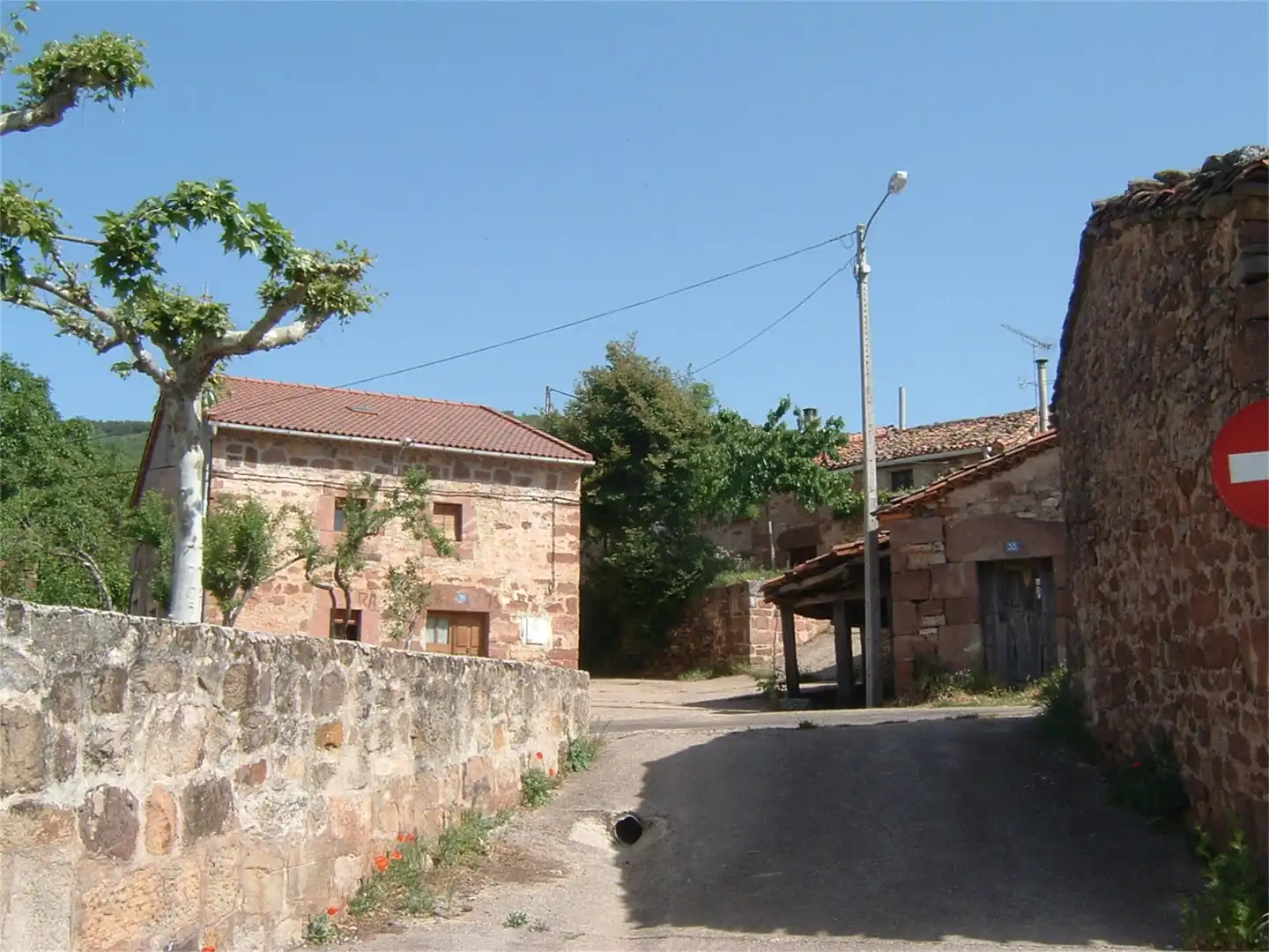 Exterior view of Country homes for sale in Tinieblas de la Sierra  with Private garden, Furnished and Oven