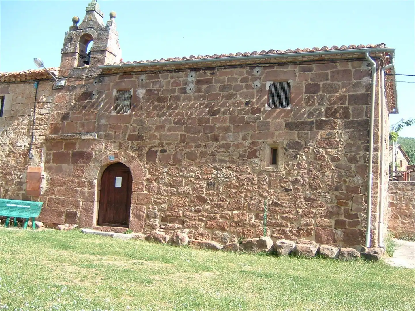 Exterior view of Country homes for sale in Tinieblas de la Sierra  with Private garden, Furnished and Oven
